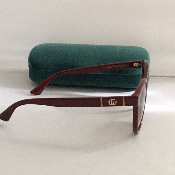 GUCCI SUNGLASSES FOR LADIES. - Picture 4 of 11